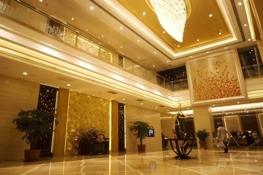 ז'נגז'ו Zhongyou Garden Hotel מראה חיצוני תמונה